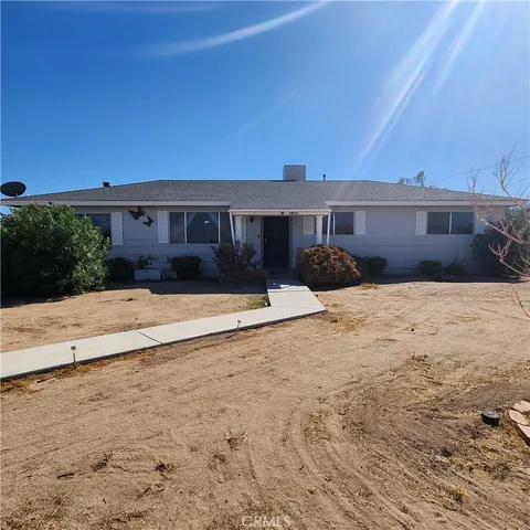 1407 W Burns Avenue, Ridgecrest, CA MLS: BB25013187
