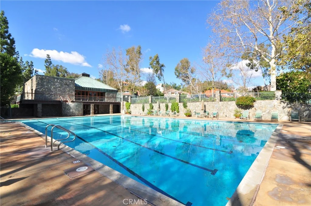 1086 Castlerock Ln, North Tustin, CA 92705