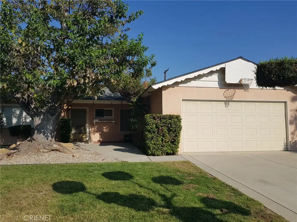 6714 Gross Avenue, West Hills, CA 91307
