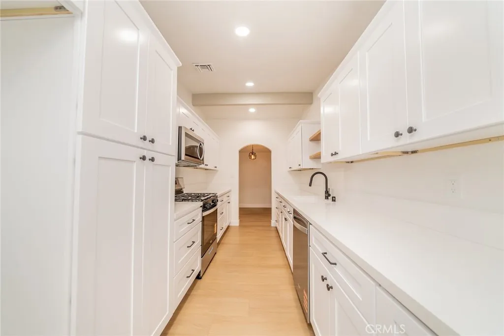 Additional image 13 of 516 N Begonia Avenue, Ontario, CA 91762