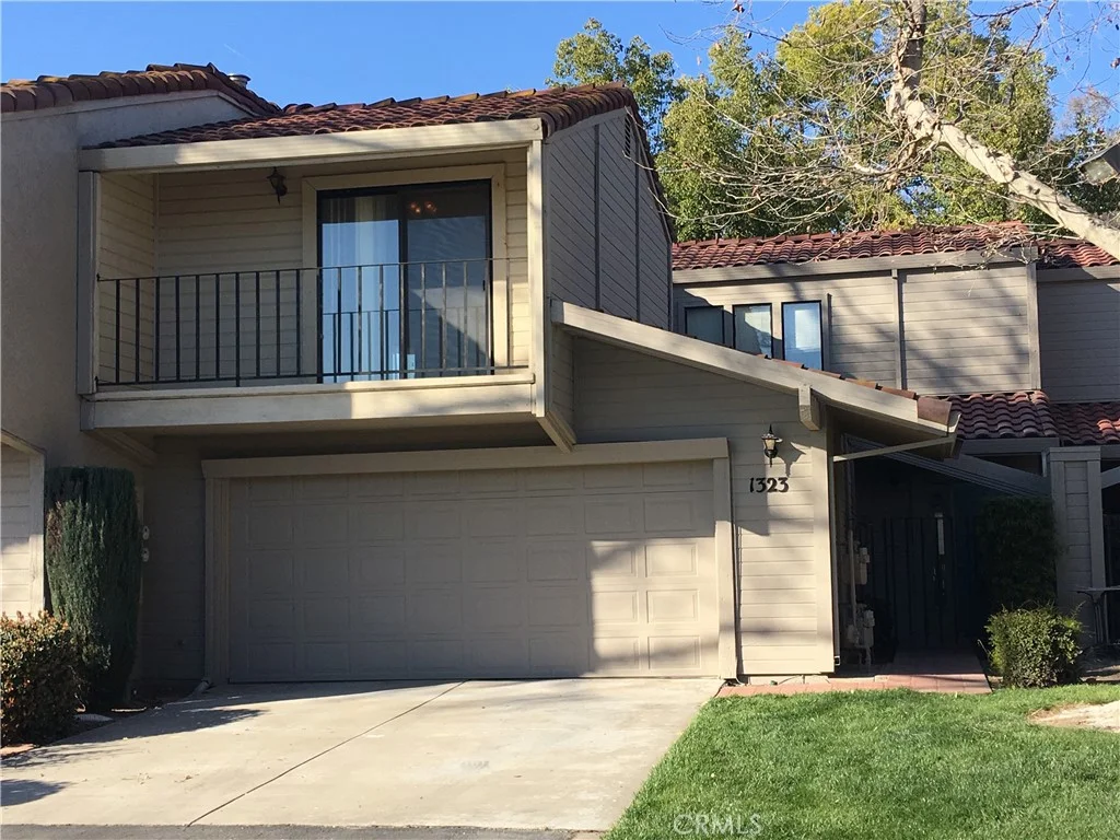 1323 PASEO REDONDO Dr  