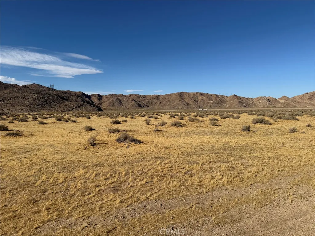 Additional image 3 of Unincorporated, Lucerne Valley, CA 92356