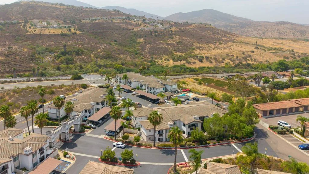 2724 Lake Pointe Drive Unit 239, Spring Valley, CA 91977