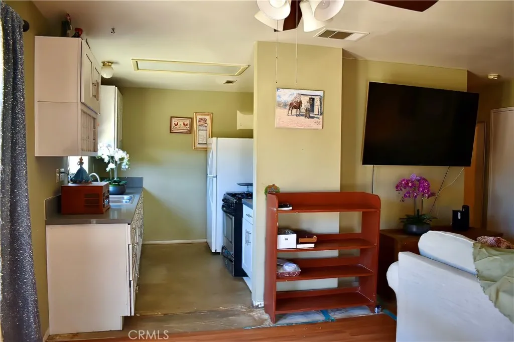 Additional image 12 of 17816 Tahoe Court, Adelanto, CA 92301