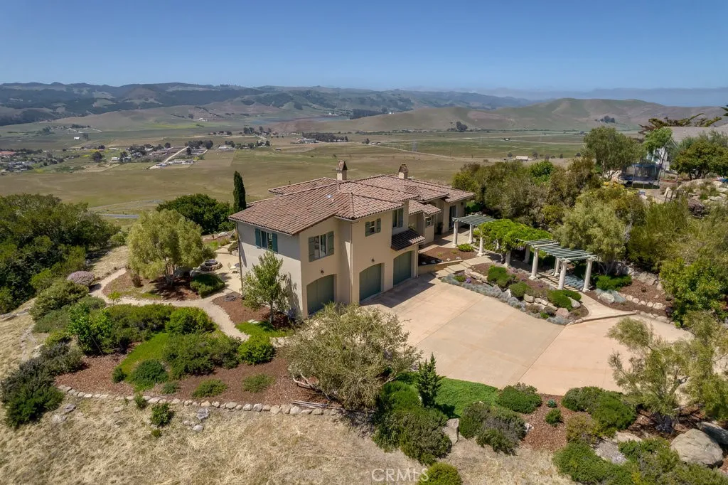 225 Blue Granite Lane, San Luis Obispo, CA 93405