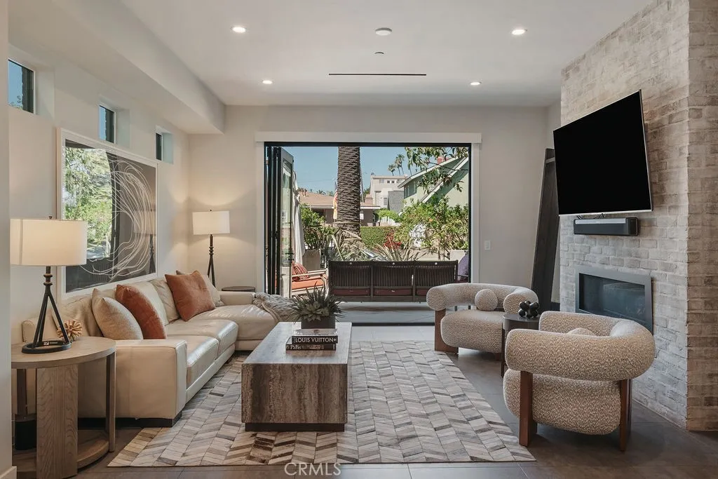 Additional image 38 of 624 14th Street, Huntington Beach, CA 92648