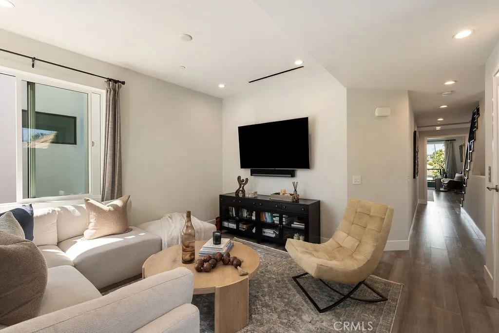 Additional image 47 of 624 14th Street, Huntington Beach, CA 92648