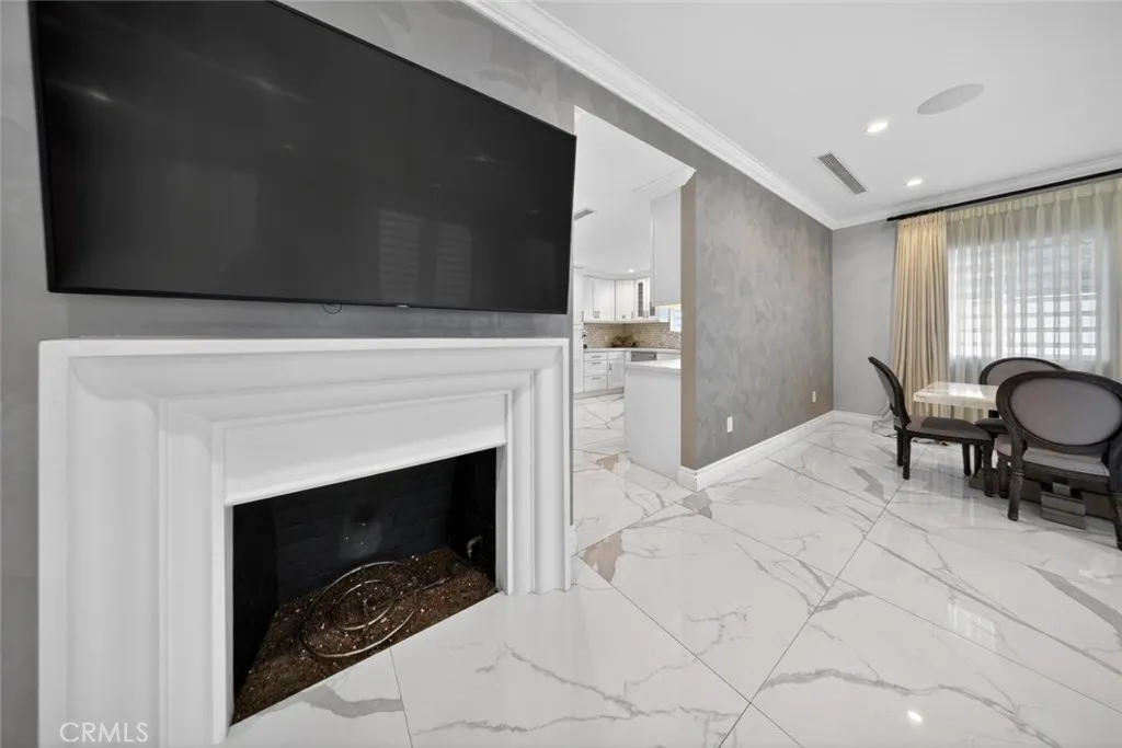 Additional image 88 of 7108 Colbath Ave, Van Nuys, CA 91405