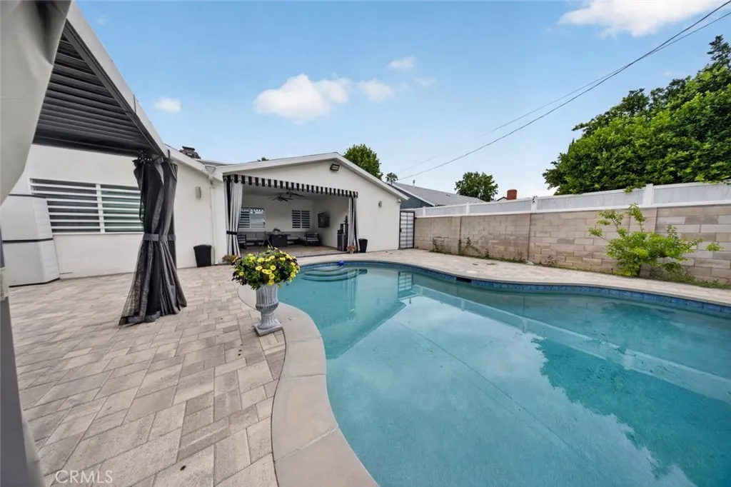 Additional image 129 of 7108 Colbath Ave, Van Nuys, CA 91405