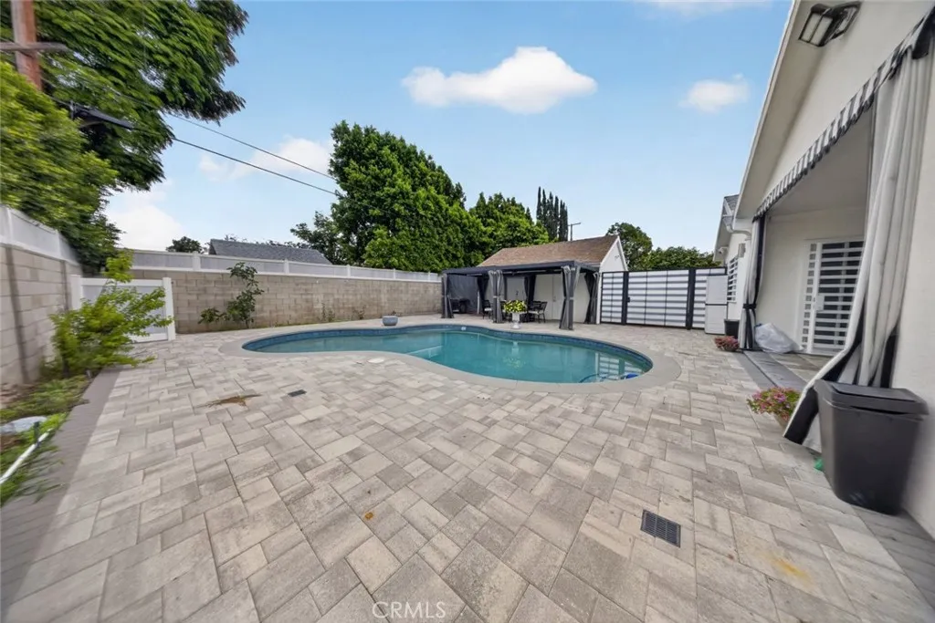 Additional image 54 of 7108 Colbath Ave, Van Nuys, CA 91405