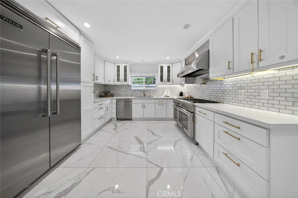 Additional image 24 of 7108 Colbath Ave, Van Nuys, CA 91405