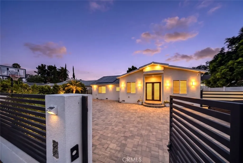 Additional image 2 of 7108 Colbath Ave, Van Nuys, CA 91405