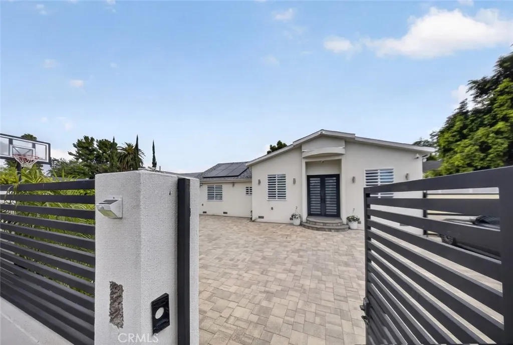 Additional image 76 of 7108 Colbath Ave, Van Nuys, CA 91405