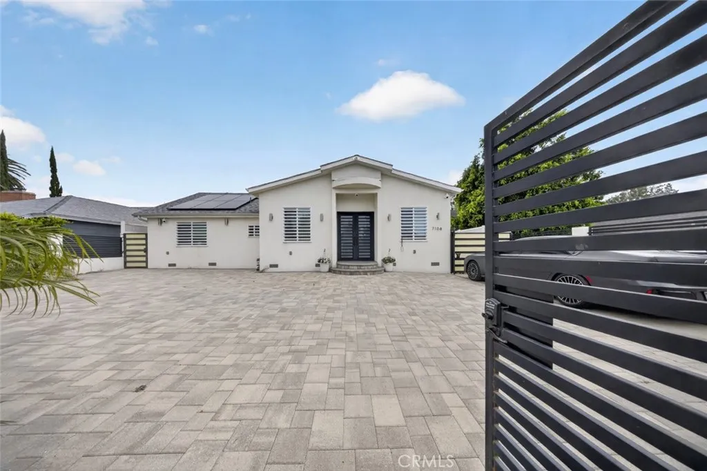 Additional image 6 of 7108 Colbath Ave, Van Nuys, CA 91405