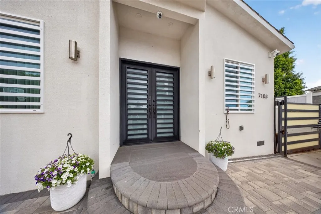 Additional image 80 of 7108 Colbath Ave, Van Nuys, CA 91405