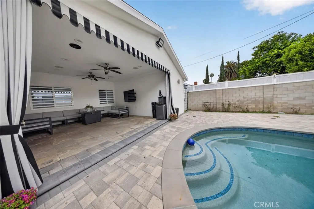Additional image 131 of 7108 Colbath Ave, Van Nuys, CA 91405