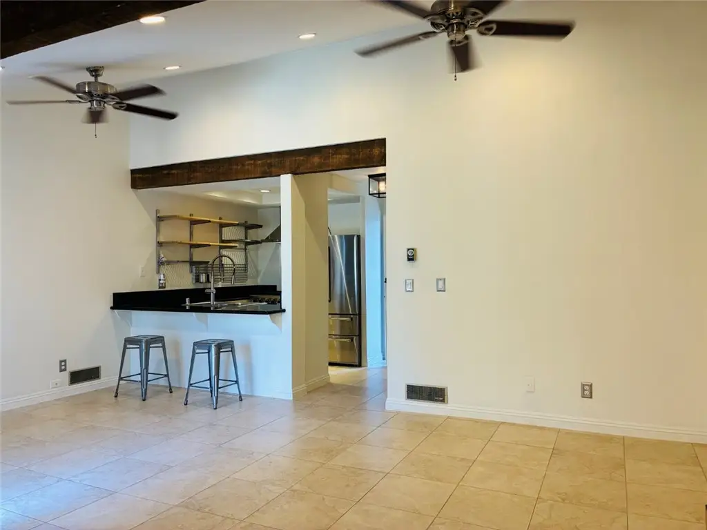 Additional image 21 of 16982 Pacific Coast Hwy, Huntington Beach, CA 92649