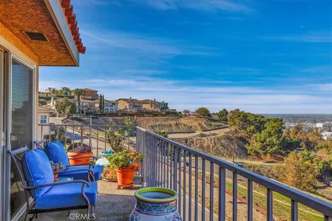 2700 E Panorama Drive Unit 408, Signal Hill, CA MLS: PW25044390