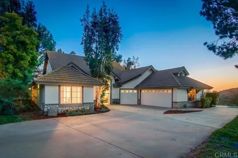 9850 Quail Canyon Road, El Cajon, CA MLS: PTP2502923