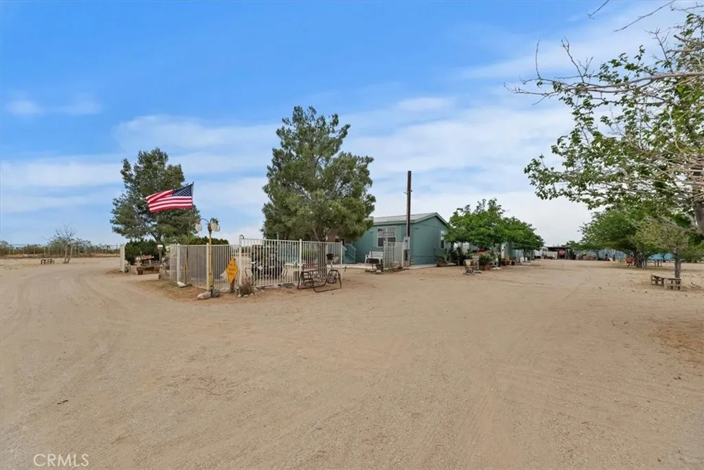 Additional image 40 of 4769 Victor St, Phelan, CA 92371