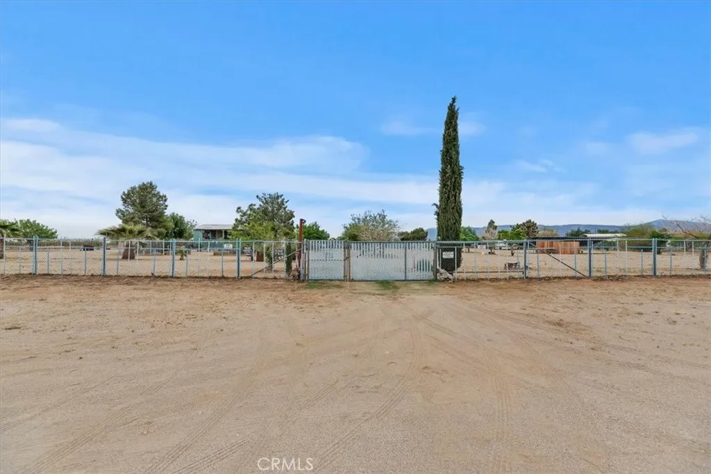 Additional image 81 of 4769 Victor St, Phelan, CA 92371