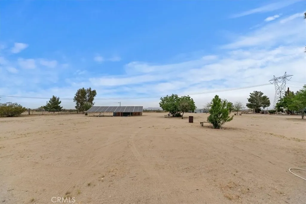 Additional image 88 of 4769 Victor St, Phelan, CA 92371