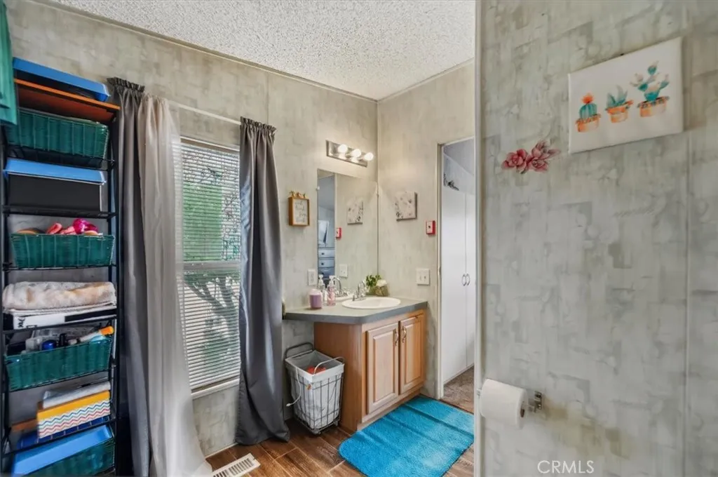 Additional image 16 of 4769 Victor St, Phelan, CA 92371