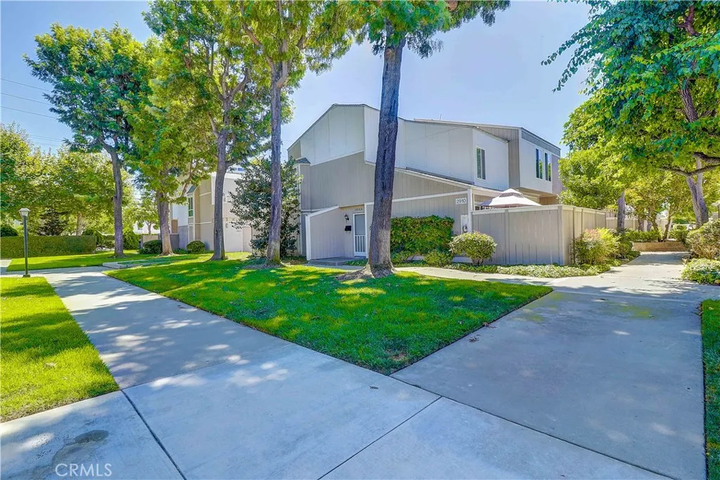 Additional image 54 of 2910 S Greenville St Unit H, Santa Ana, CA 92704