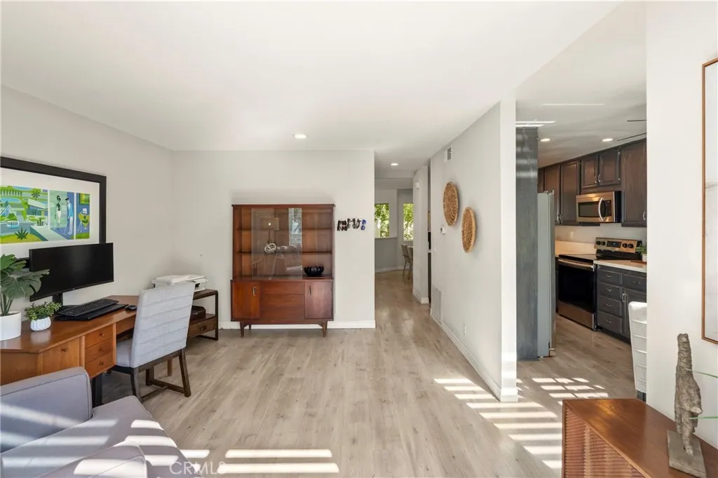 Additional image 13 of 152 N Singingwood St, Orange, CA 92869