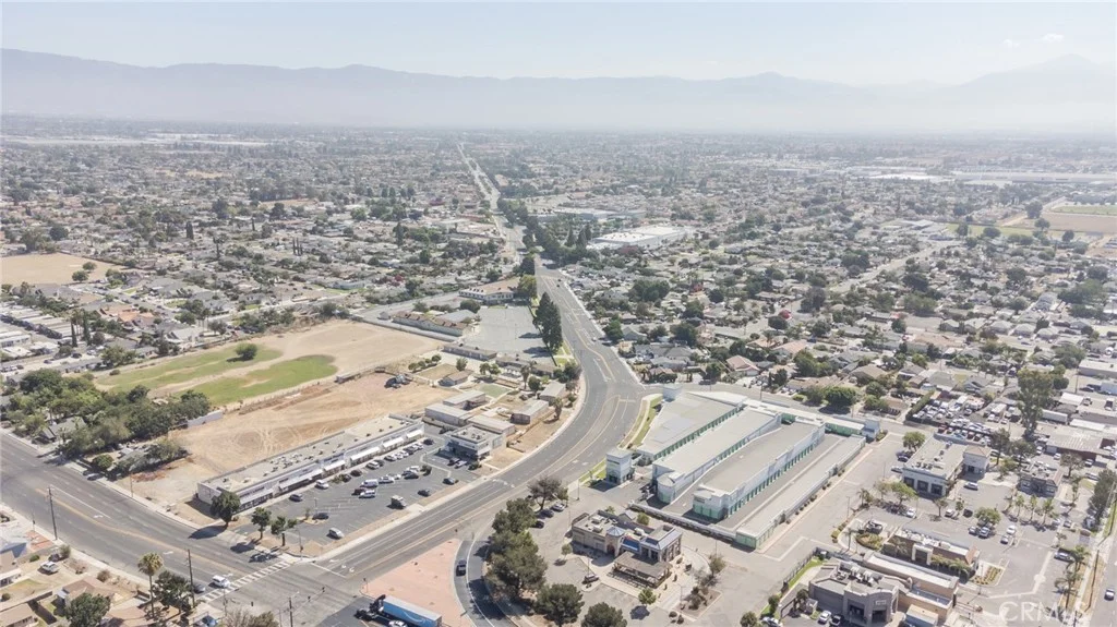 18772 Valley Blvd, Bloomington, CA 92316