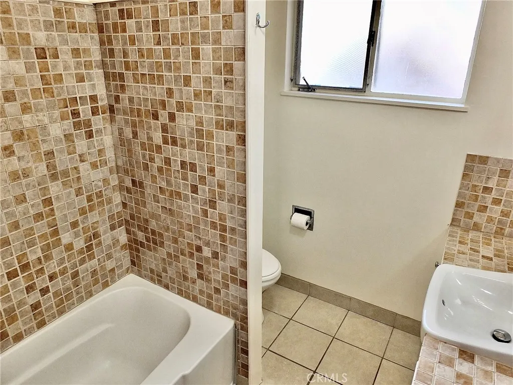 Additional image 63 of 1250 E East 3rd Street Unit 7, Long Beach, CA 90802