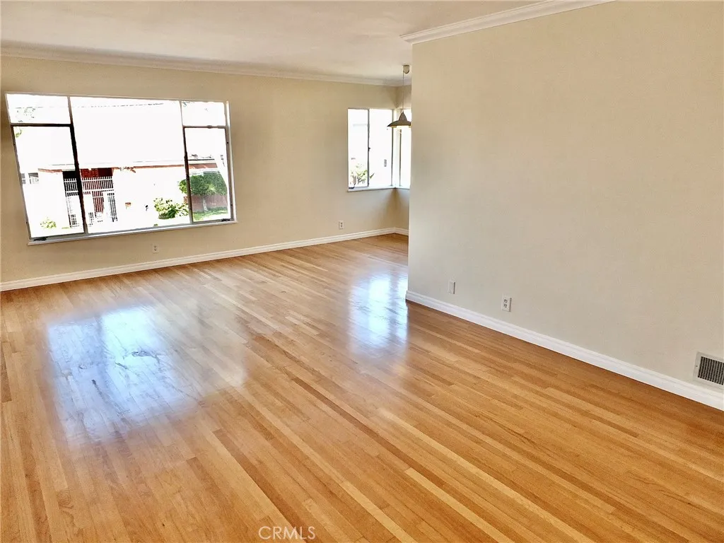 Additional image 5 of 1250 E East 3rd Street Unit 7, Long Beach, CA 90802