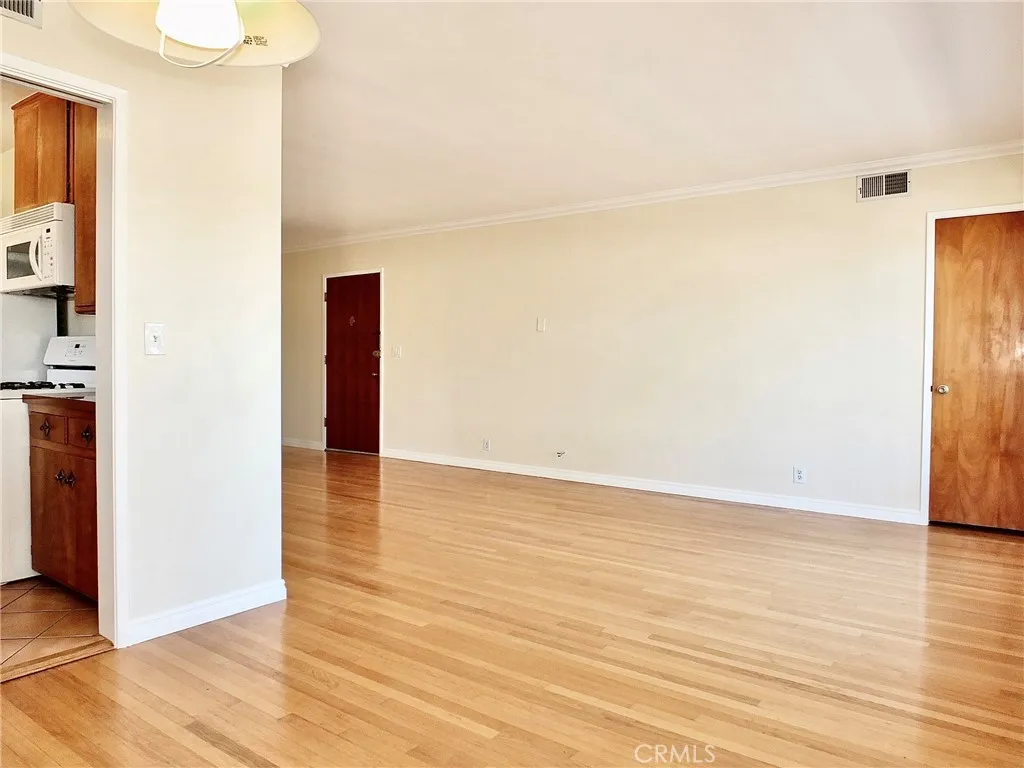 Additional image 8 of 1250 E East 3rd Street Unit 7, Long Beach, CA 90802