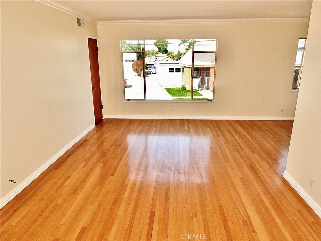 Additional image 6 of 1250 E East 3rd Street Unit 7, Long Beach, CA 90802