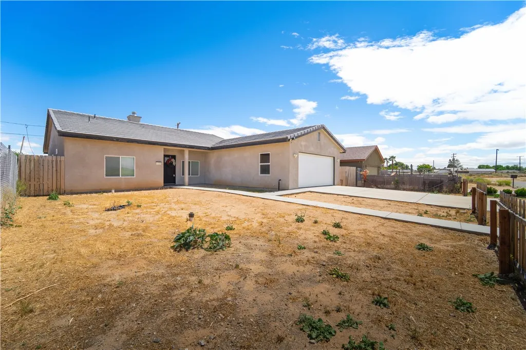 Additional image 3 of 21324 79th St, California City, CA 93505