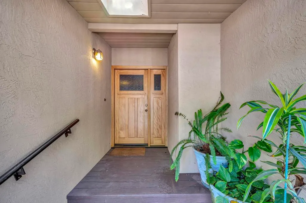 Additional image 45 of 5545 Baja Drive, San Diego, CA 92115