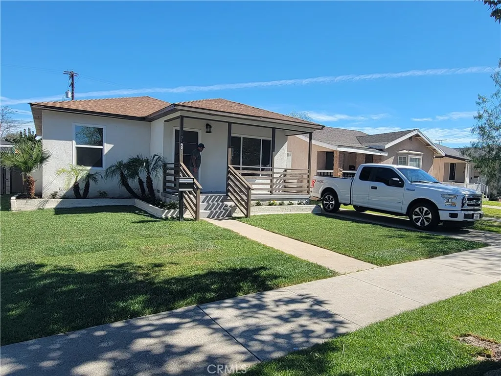 3140 Golden Ave, Long Beach, CA 90806