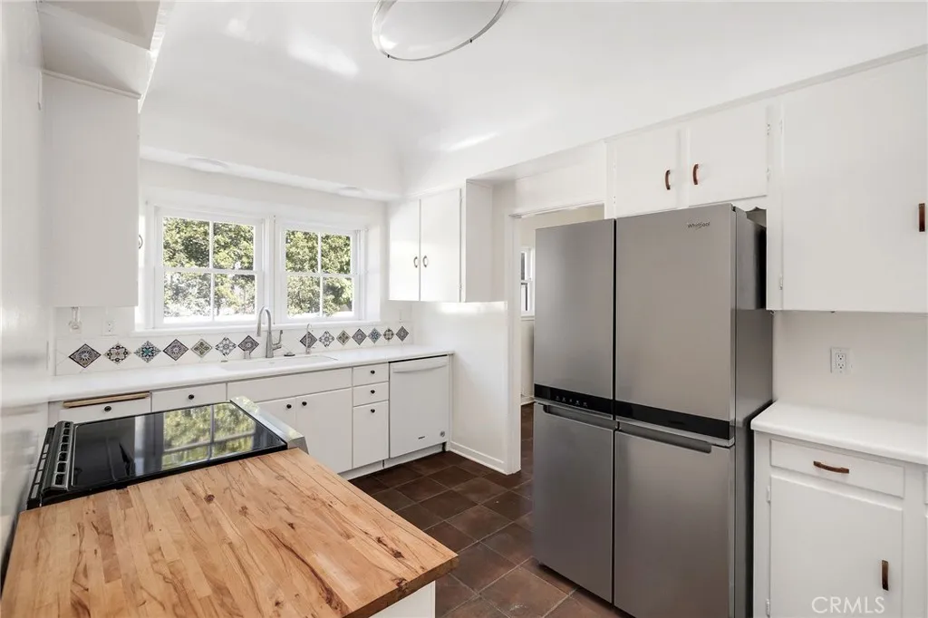 Additional image 62 of 704 Elvira Avenue, Redondo Beach, CA 90277