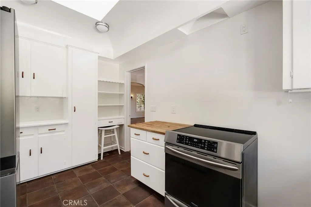 Additional image 27 of 704 Elvira Avenue, Redondo Beach, CA 90277