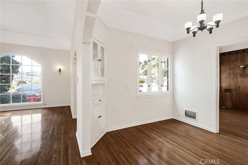 Additional image 14 of 704 Elvira Avenue, Redondo Beach, CA 90277