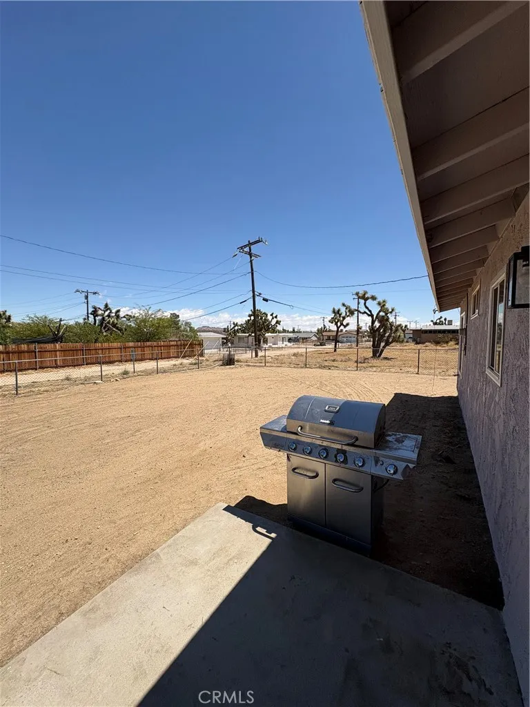 Additional image 17 of 58520 Paxton Rd, Yucca Valley, CA 92284