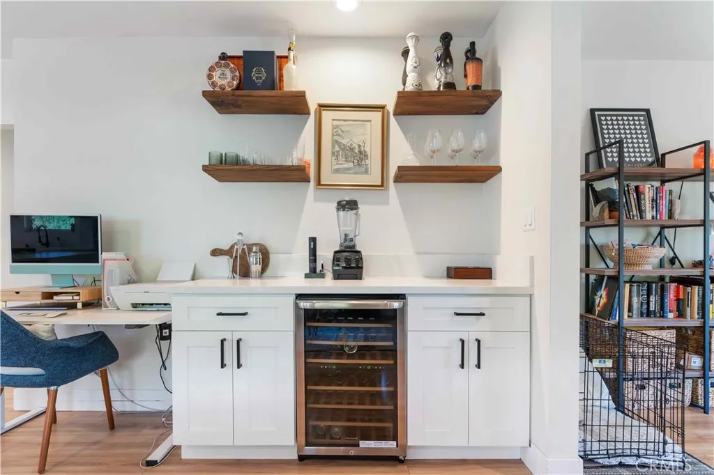 Additional image 9 of 5824 Compass Drive, Los Angeles, CA 90045