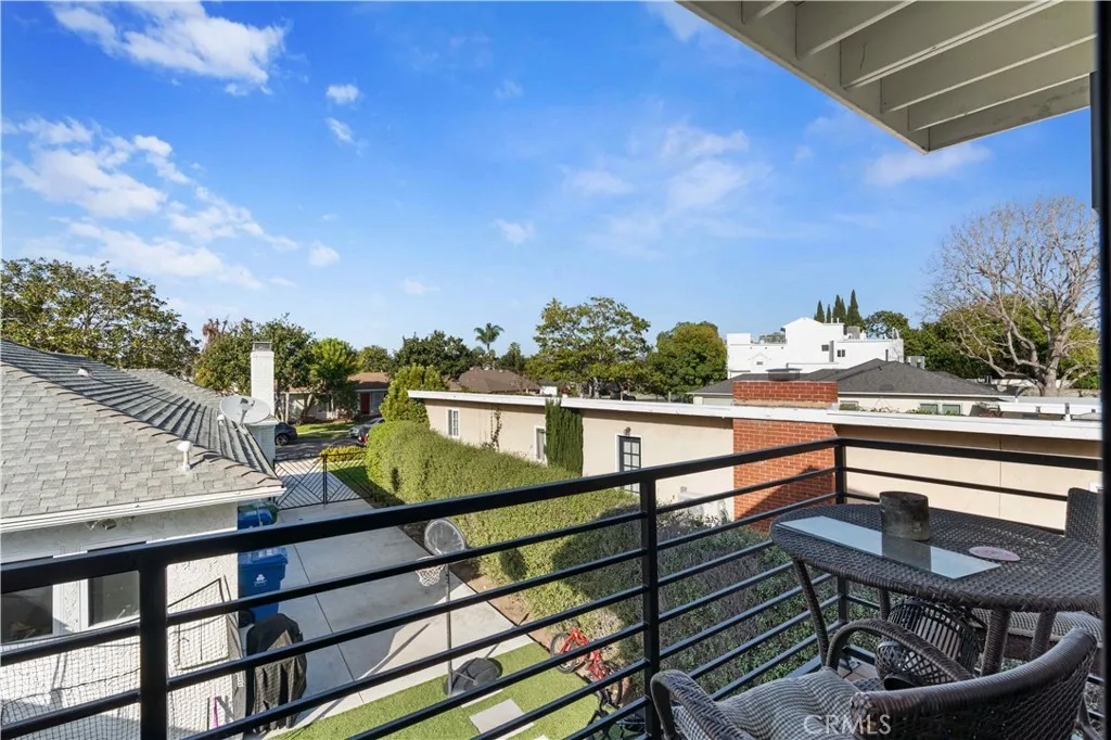 Additional image 49 of 5824 Compass Drive, Los Angeles, CA 90045