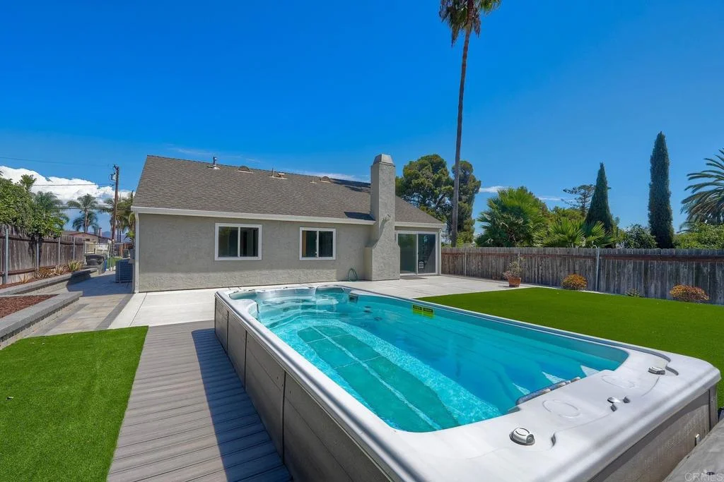 832 Grapevine Road, Vista, CA 92083 photo 3