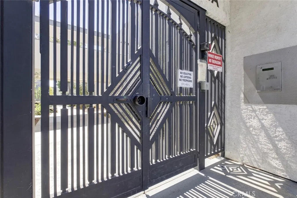 Additional image 4 of 18620 Hatteras St Unit 266, Tarzana, CA 91356