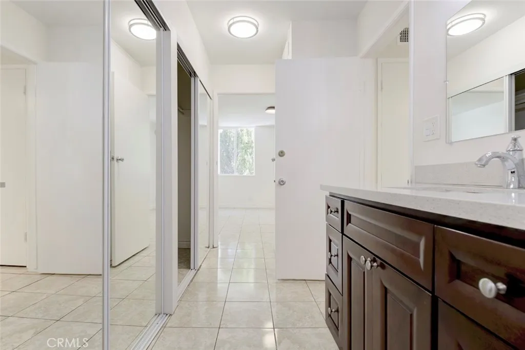 Additional image 24 of 18620 Hatteras St Unit 266, Tarzana, CA 91356