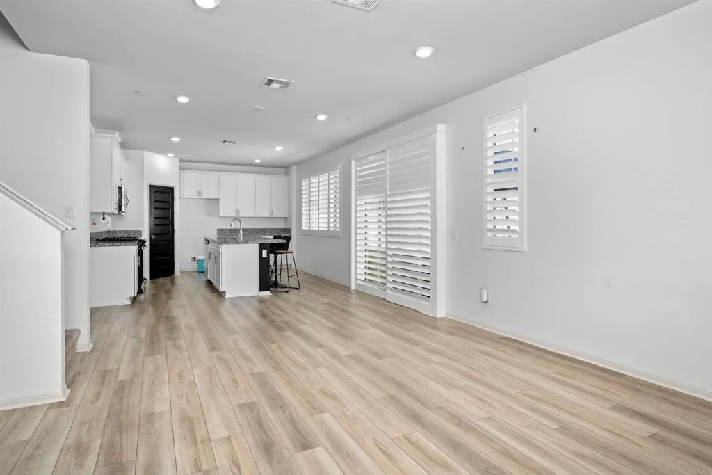 Additional image 40 of 40395 Birchfield Drive, Temecula, CA 92591