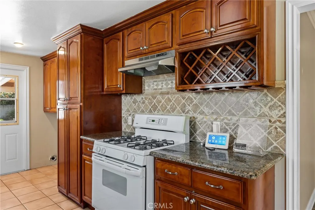 Additional image 53 of 2510 E James Ave, West Covina, CA 91791