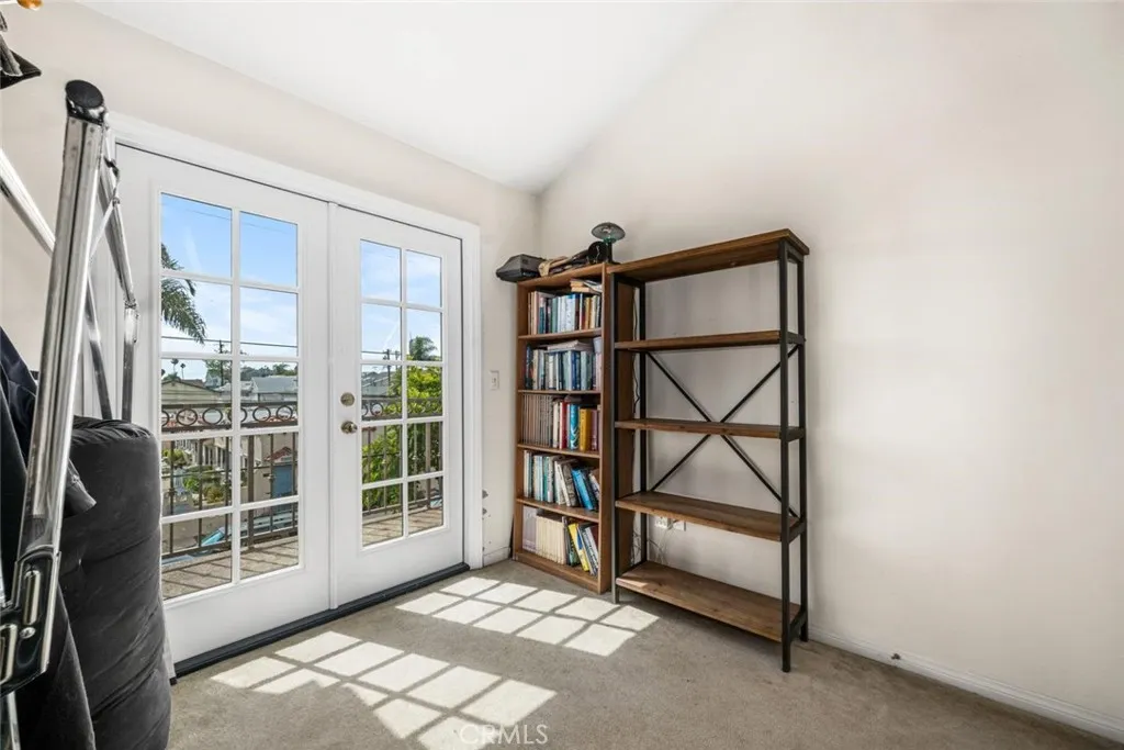 Additional image 17 of 1030 Loma Avenue Unit 107, Long Beach, CA 90804