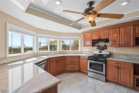 9543 Sunflower Street, Rancho Cucamonga, CA MLS: CV25044196